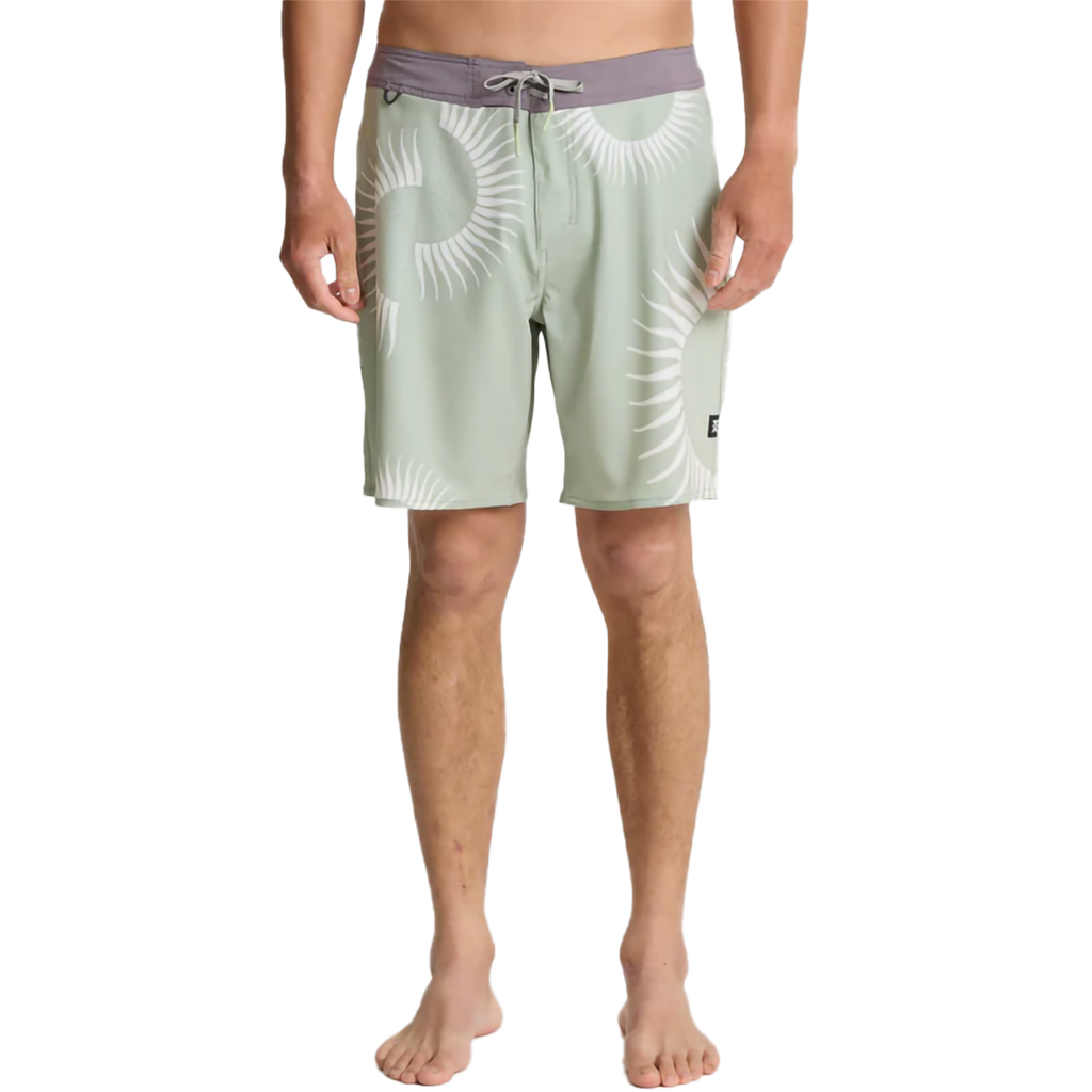  Men's Passage 18.5"