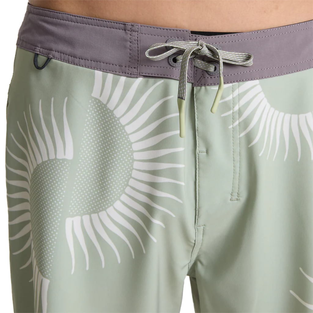  Men's Passage 18.5"